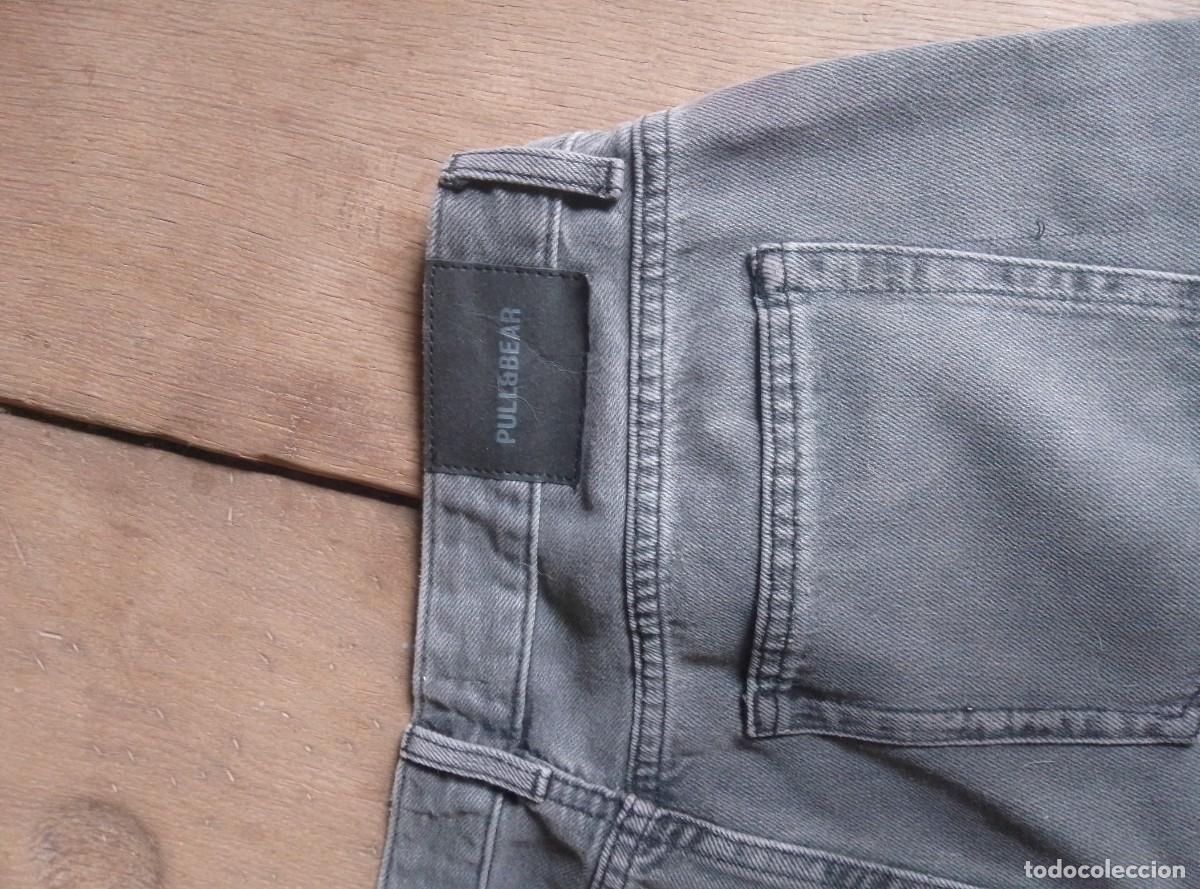 Segunda mano: Pantalones vaqueros jeans cortos bermudas. Pull & Bear. Talla L - Foto 4