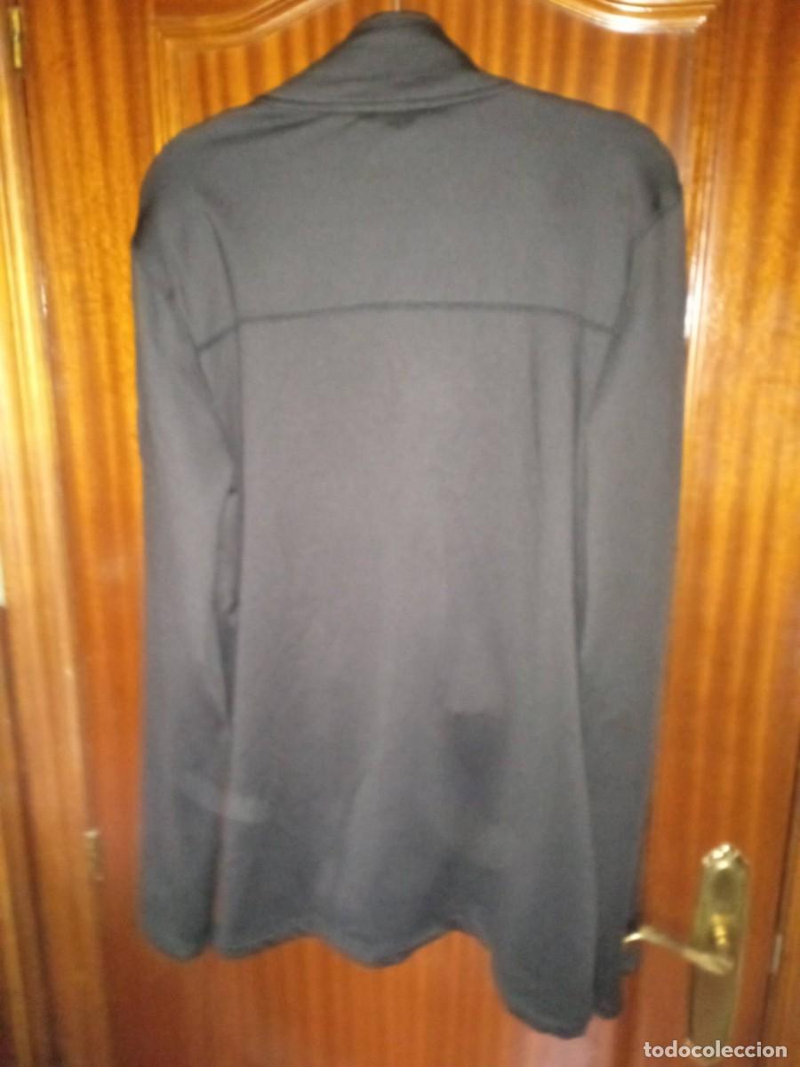 Segunda mano: chaqueta negra - crivit - talla m - nueva