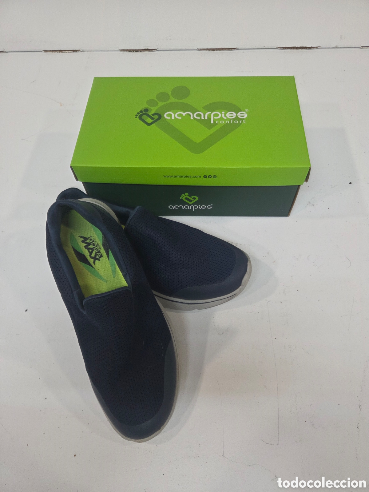 Segunda mano: Zapatillas Skechers GOwalk Max &ndash; Azul Marino / Gris (Talla 41) Usadas