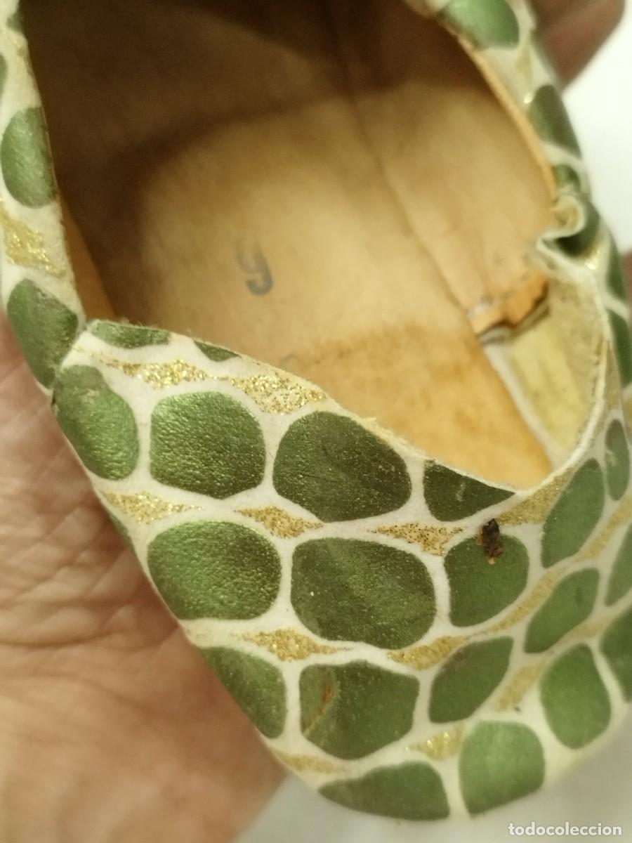 Segunda mano: Par de antiguas babuchas arabes n&ordm;9 - Foto 5