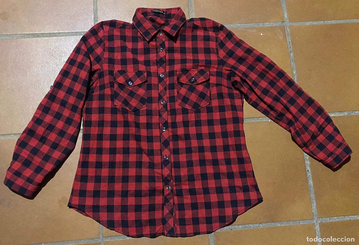 Segunda mano: Camisa de mujer manga larga. Cuadros le&ntilde;ador, tela gruesa sarga tipo franela. Marca Boteli. Talla 46