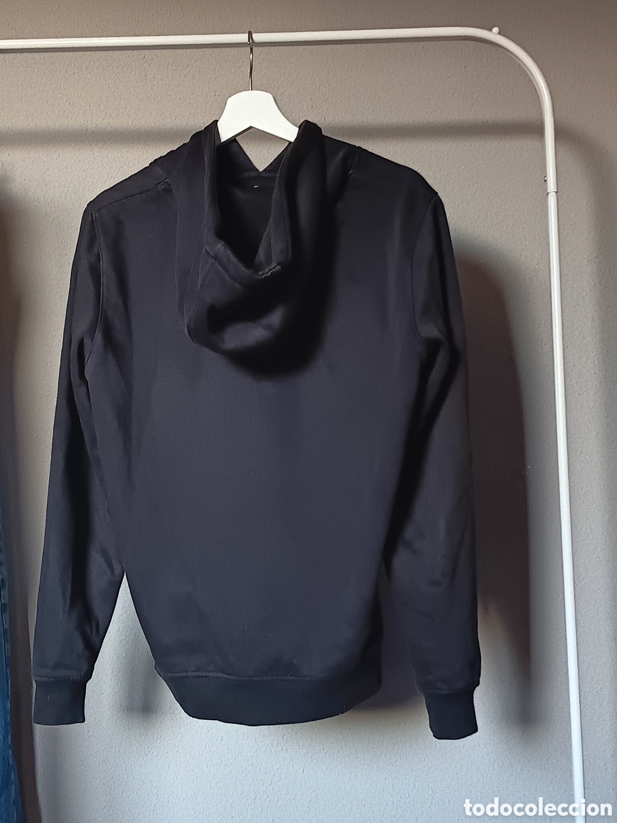 Segunda mano: Sudadera Mister Tee Estilo urbano. - Foto 2