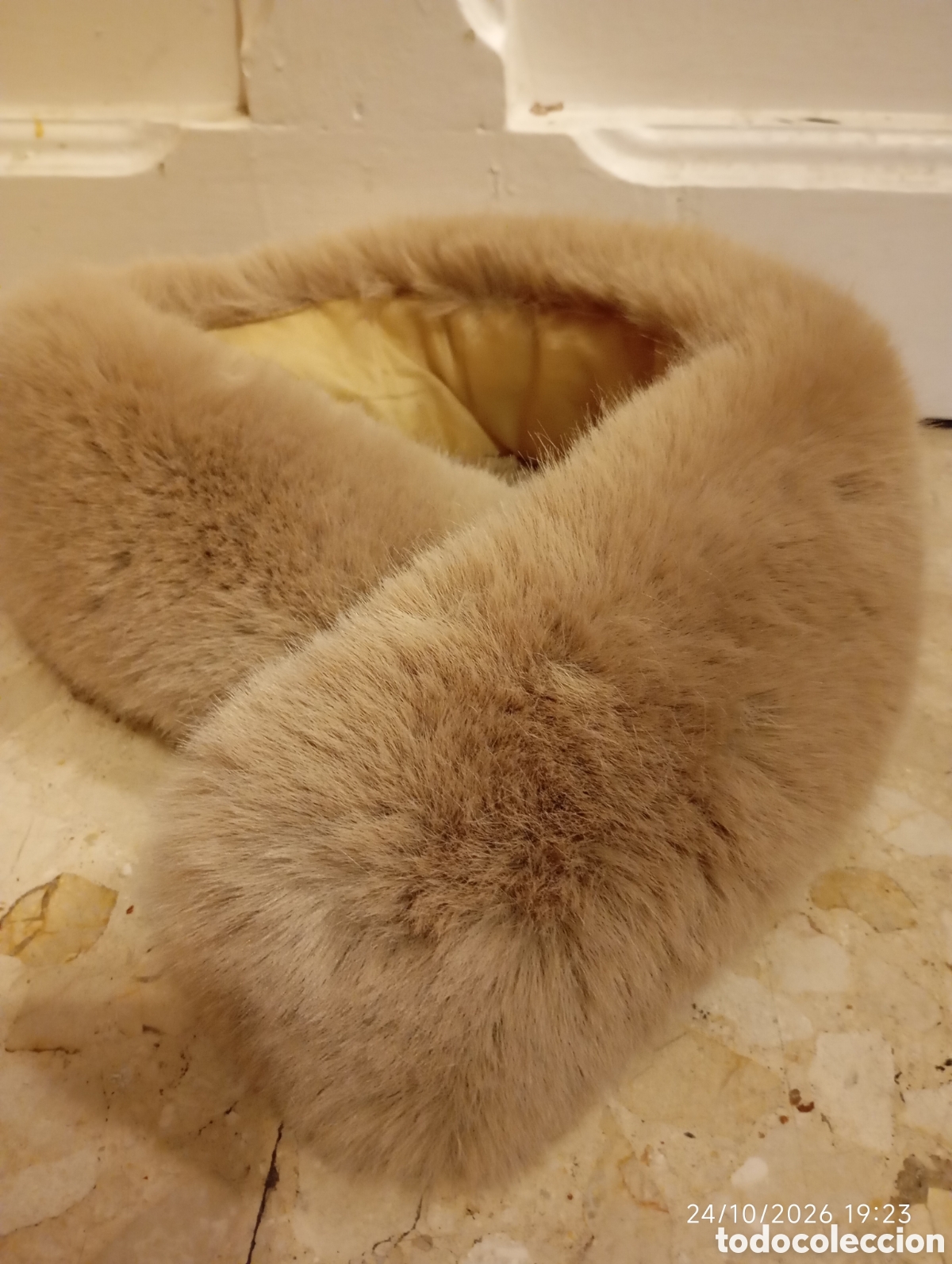 Segunda mano: Beautiful Faux Fur Scarf