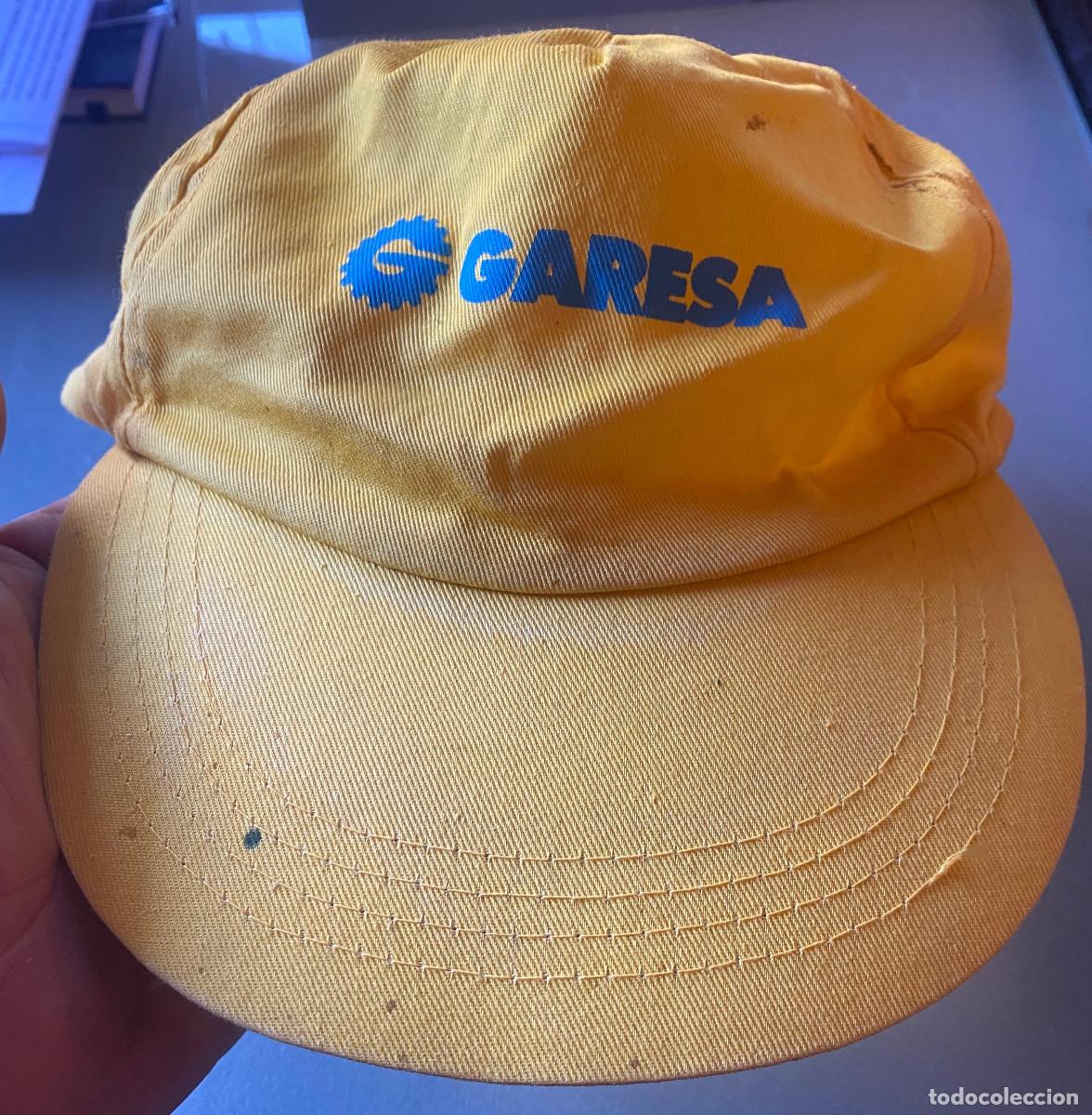 Segunda mano: Gorra publicitaria de empresa de mec&aacute;nica Garesa. Talla ajustable. Vintage, a&ntilde;os 2000. De algod&oacute;n.