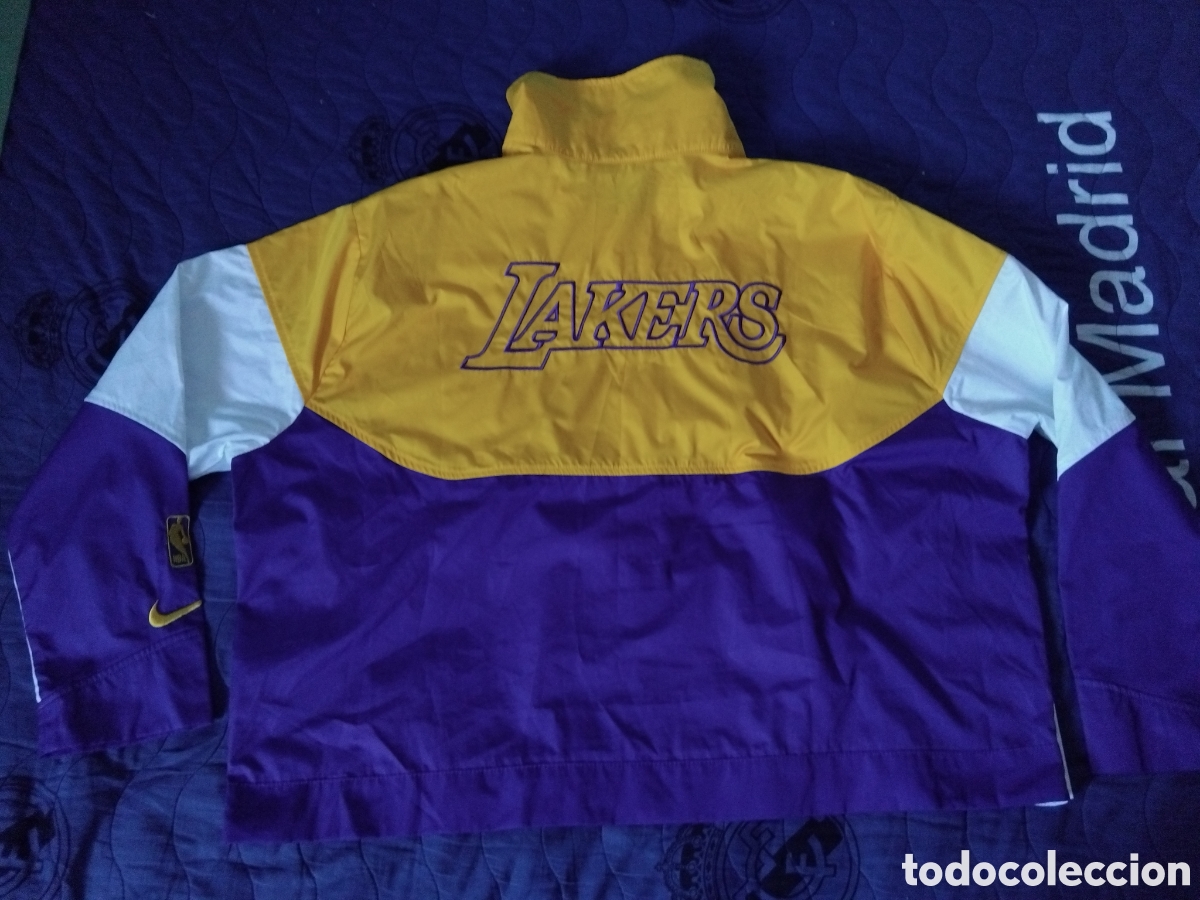 Segunda mano: Chaqueta Lakers 2019 talla L