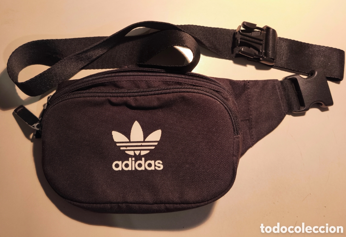 Segunda mano: ADIDAS LINEA ORIGINALS RI&Ntilde;ONERA BELT BAG