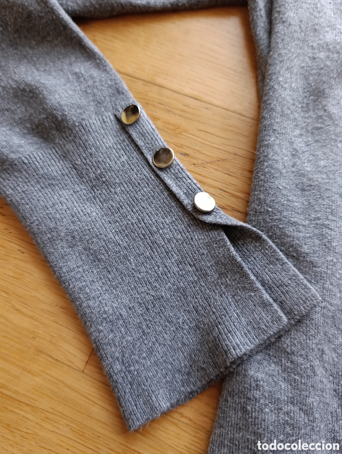 Segunda mano: Jersey abierto gris de mujer - Foto 3