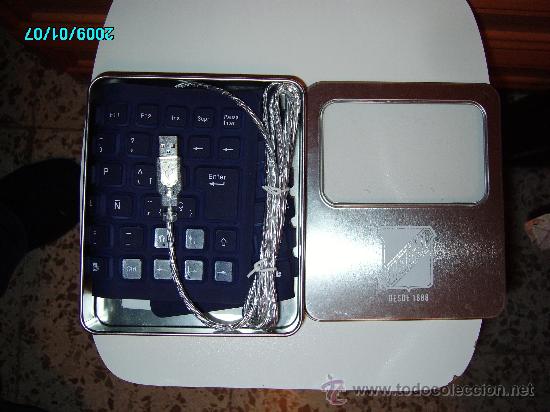Segunda mano: TECLADO DE RON BRUGAL - Foto 1