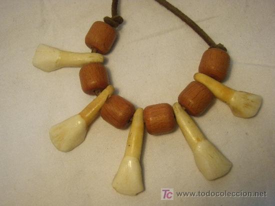 Segunda mano: COLLAR ETNICO CON DIENTES DE CEBRA DE LOS A&Ntilde;OS 60 - Foto 2