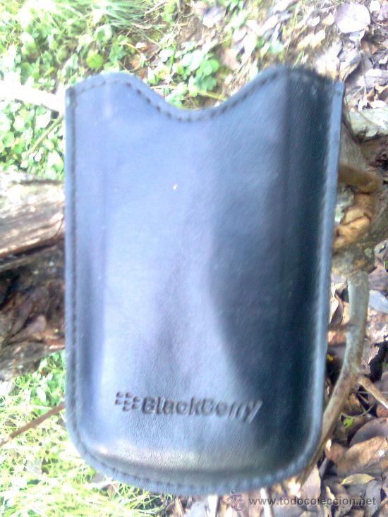 Segunda mano: Funda piel para tel&eacute;fono m&oacute;vil blackberry - Foto 1