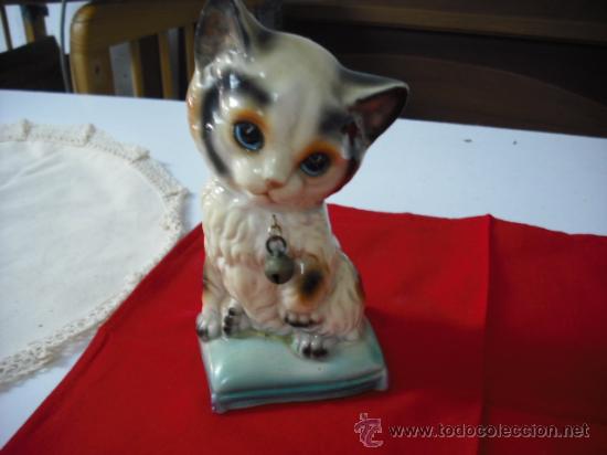 Segunda mano: ANTIGUO GATITO DE CERAMICA  CON CASCABEL - Foto 1