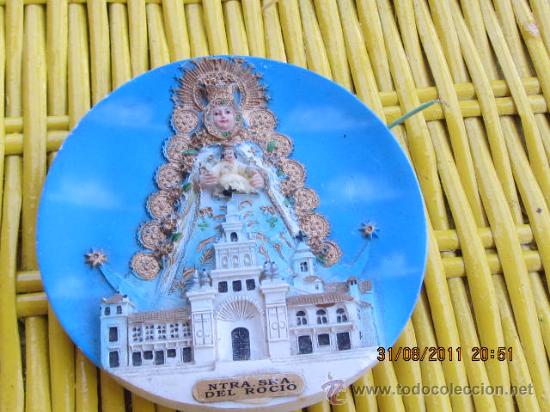 Segunda mano: CUADRITO NUESTRA SE&Ntilde;ORA DEL ROCIO 10CMS. mATERIAL PASTA TIPO CER&Aacute;MICA? - Foto 1