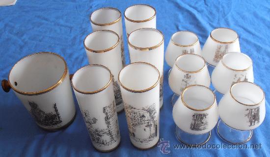 Segunda mano: JUEGO DE VASOS DE CRISTAL BLANCO CON ESCENAS DE MADRID - Foto 1