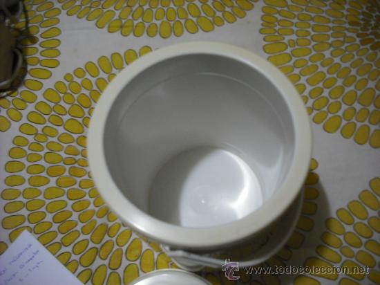 Segunda mano: CUBITERA EN PLASTICO MELAMINA - Foto 3