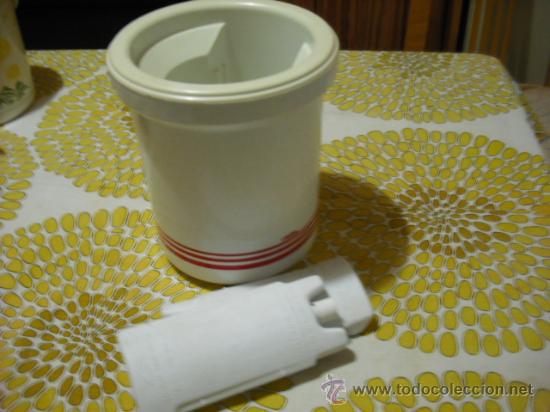 Segunda mano: ENFRIADORA DE VINO O CAVA EN PLASTICO MELAMINA - Foto 1
