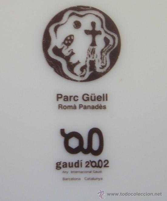 Segunda mano: PLATO SERIGRAFIADO PARC G&Uacute;ELL A&Ntilde;O GAUDI 2002 - Foto 2