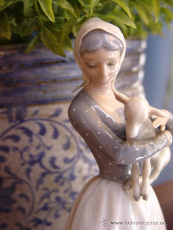 Segunda mano: PORCELANA DE LLADR&Oacute;.PASTORA CON REBA&Ntilde;O. - Foto 8