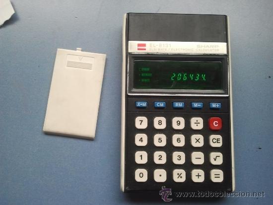 Segunda mano: calculadora antigua  funcionando sharp - Foto 1