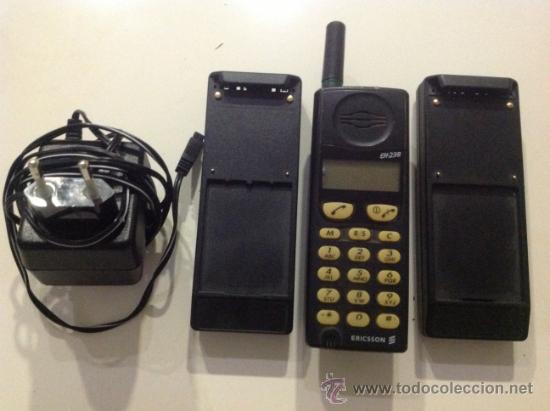 Segunda mano: ANTIGUO TEL&Eacute;FONO ERICSSON CON CARGADOR - Foto 3