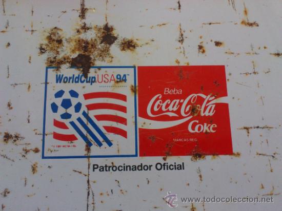 Segunda mano: Antigua bandeja de coca coa de la world cup 94 1992 - Foto 3