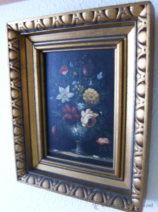 Segunda mano: PEQUE&Ntilde;O BODEGON DE FLORES CON MARCO DORADO - Foto 3