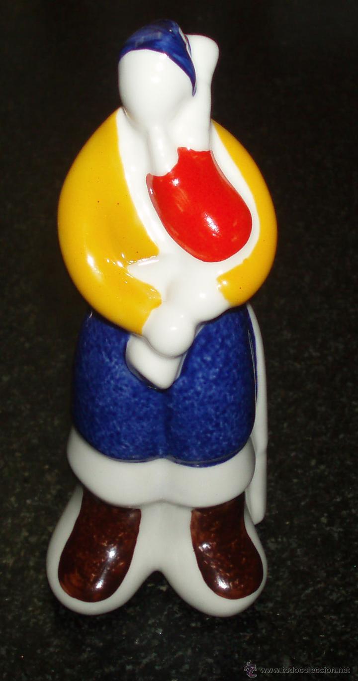 Segunda mano: gaitero porcelana Galos del a&ntilde;o 1996 - Foto 1