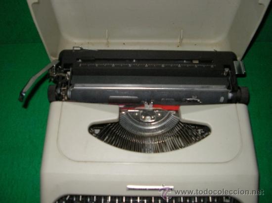 Segunda mano: Maquina de escribir portatil - Foto 4