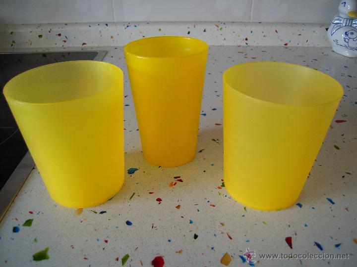 Segunda mano: Jarra y vasos de pl&aacute;stico - Foto 3