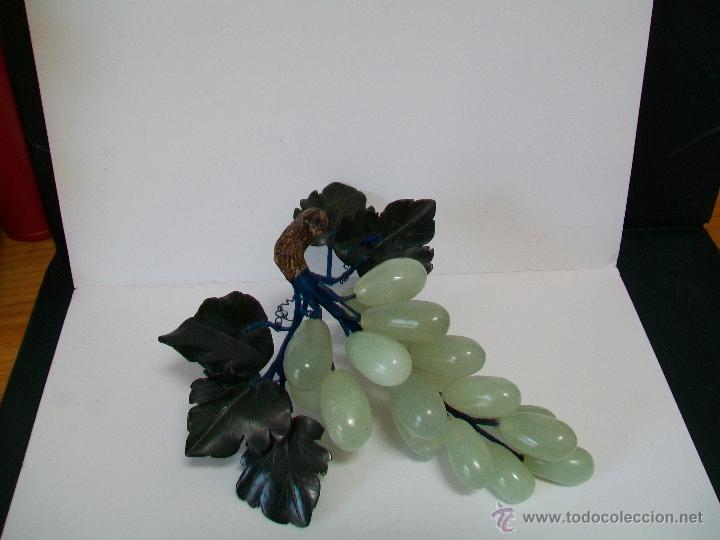 Segunda mano: Racimo de uvas de onix, en verde - Foto 1