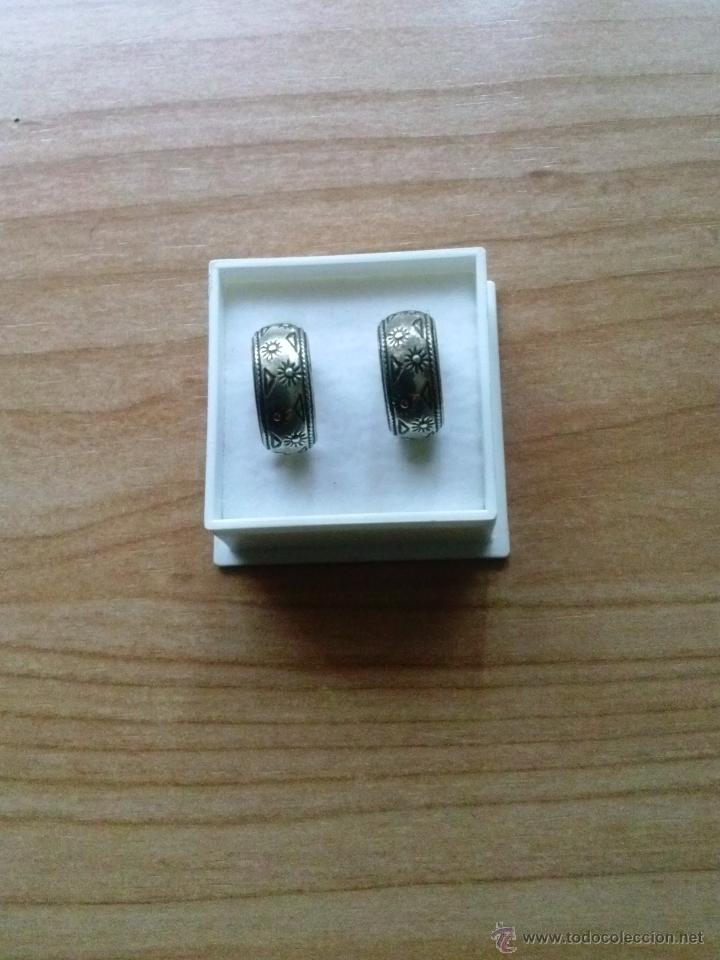 Segunda mano: Pendientes en plata labrada 925mmg pureza. A&ntilde;o 1994 - Foto 1