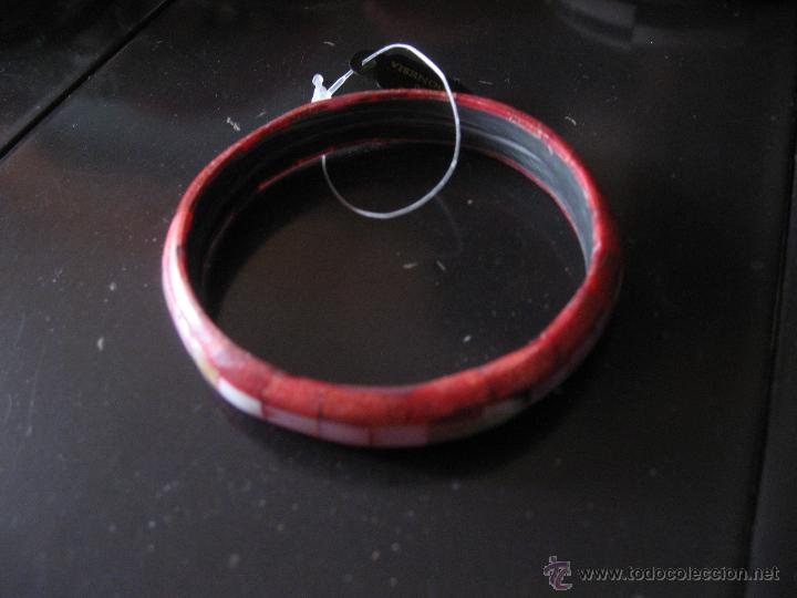 Segunda mano: Pulsera fantas&iacute;a nacarada. A&ntilde;o 1996 - Foto 1
