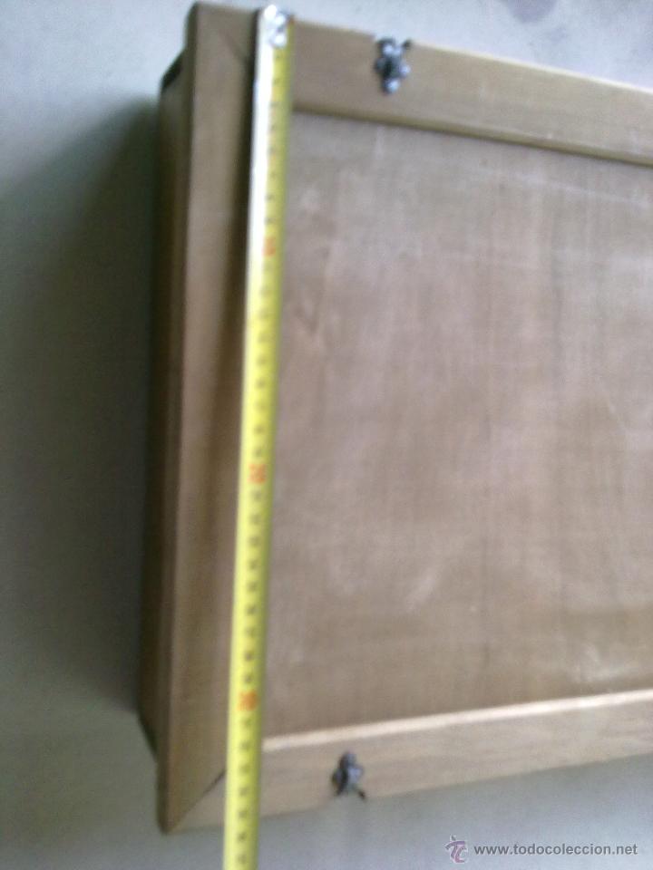 Segunda mano: Caja de madera con tapa de bisagra - Foto 2