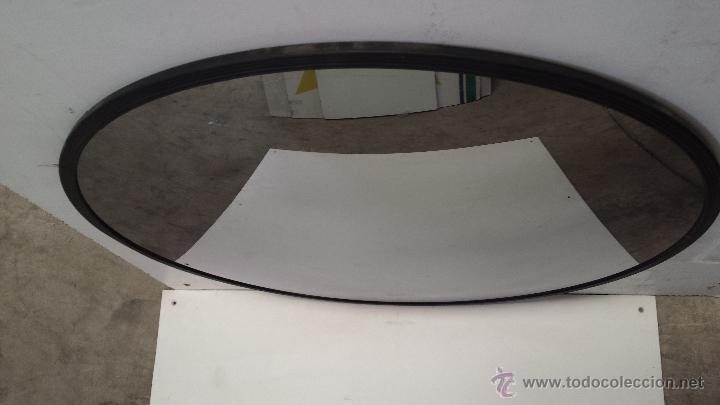 Segunda mano: ESPEJO DE VIGILANCIA INTERIOR CON SOPORTE - DI&Aacute;METRO 60 CM. - Foto 2