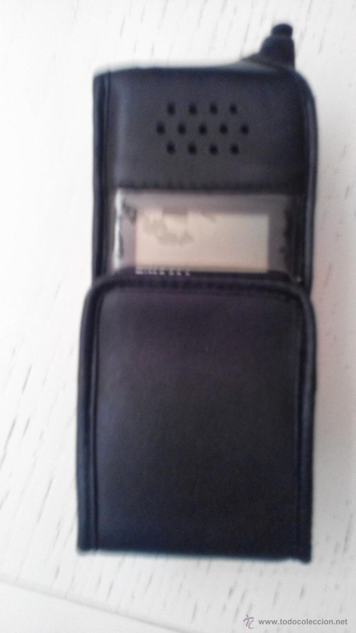 Segunda mano: Motorola Micro TAC con funda + Barter&iacute;a + Cargador + Base Carga - Foto 6