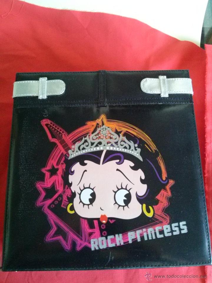 Segunda mano: MALETIN DE PINTURAS BETTY BOOP - Foto 3