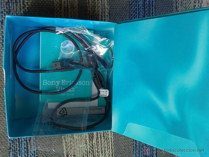 Segunda mano: SONY ERICSSON VIVAZ U5i - Foto 3