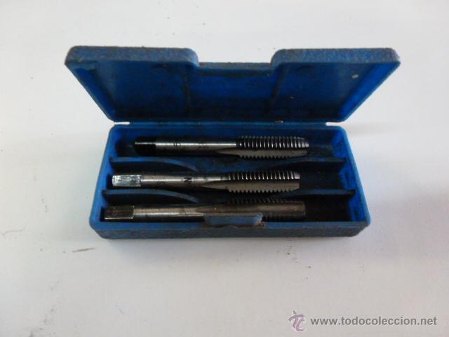 Segunda mano: caja con 3 machos de roscar 8 x 125 - Foto 1