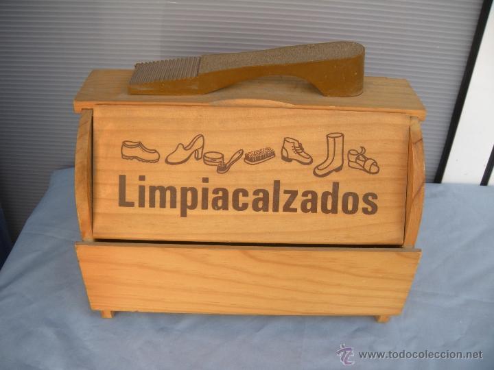 Segunda mano: CAJA MALETA LIMPIACALZADOS - Foto 6