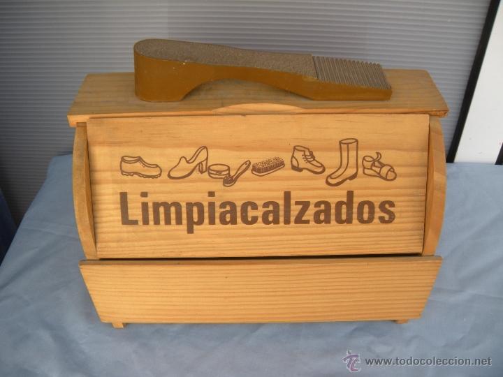 Segunda mano: CAJA MALETA LIMPIACALZADOS - Foto 7