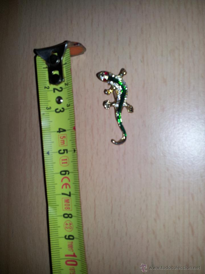 Segunda mano: Coleccion broche elegante, Salamandra. PERFECTO ESTADO. - Foto 1