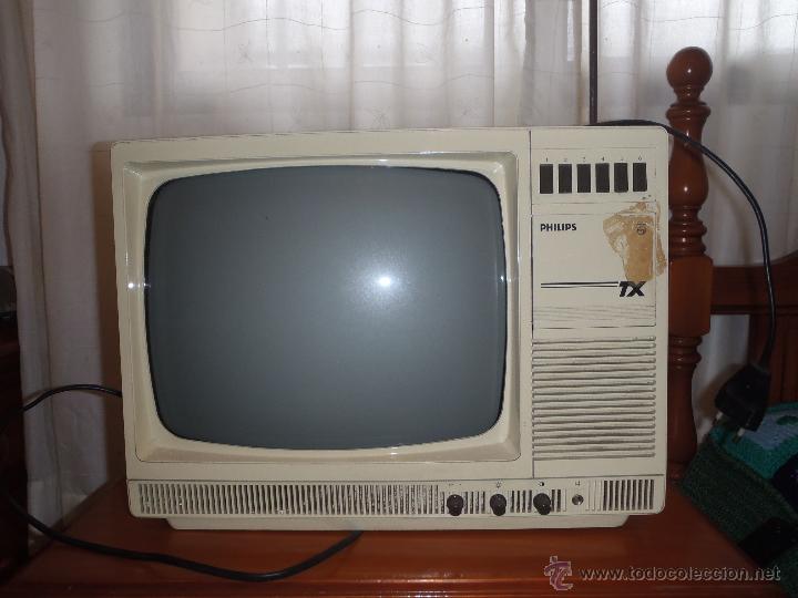 Segunda mano: TELEVISOR MUY ANTIGUO MARCA PHILIPS - Foto 3
