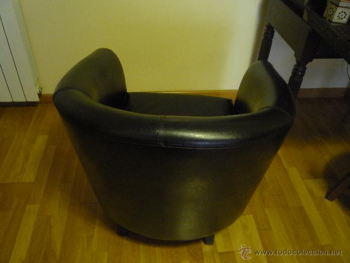 Segunda mano: SILLON DE SIMIL PIEL NEGRO,PRACTICAMENTE NUEVO. - Foto 3