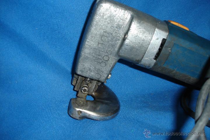 Segunda mano: CORTADORA O CIZALLA DE CHAPA EL&Eacute;CTRICA - REVISADA Y FUNCIONA - Foto 4
