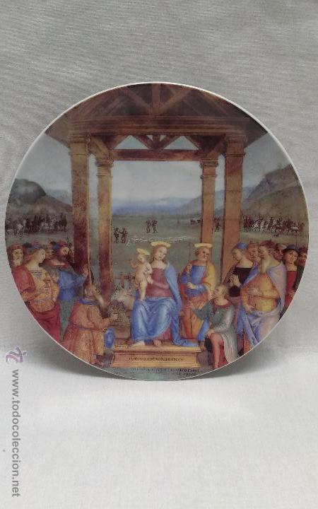 Segunda Mano: PLATO DE PORCELANA VISTA ALEGRE SERIE LIMITADA NUMERO 33 - A&Ntilde;O 2003