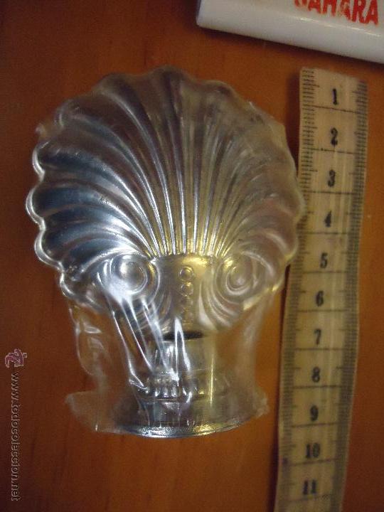 Segunda mano: virgen de covadonga metal concha - Foto 2