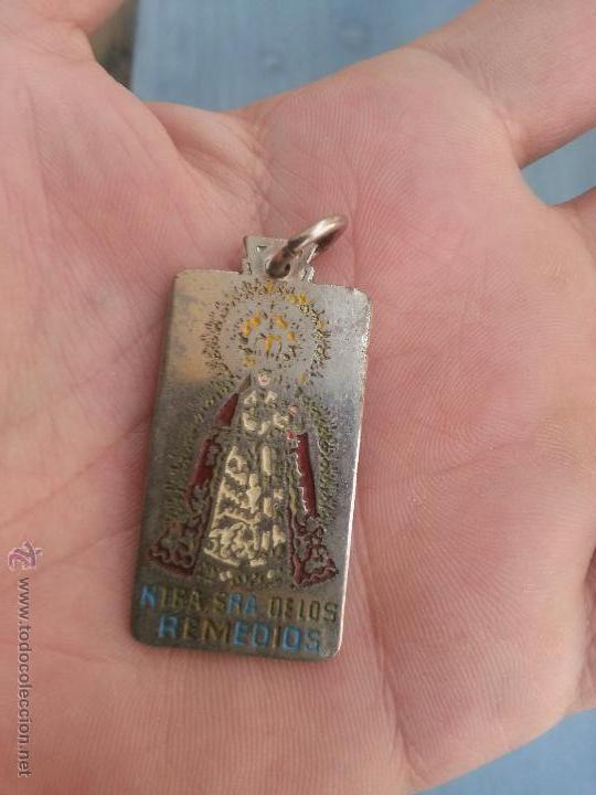 Segunda mano: virgen de los remedios olvera cadiz , para colgar medalla - Foto 1
