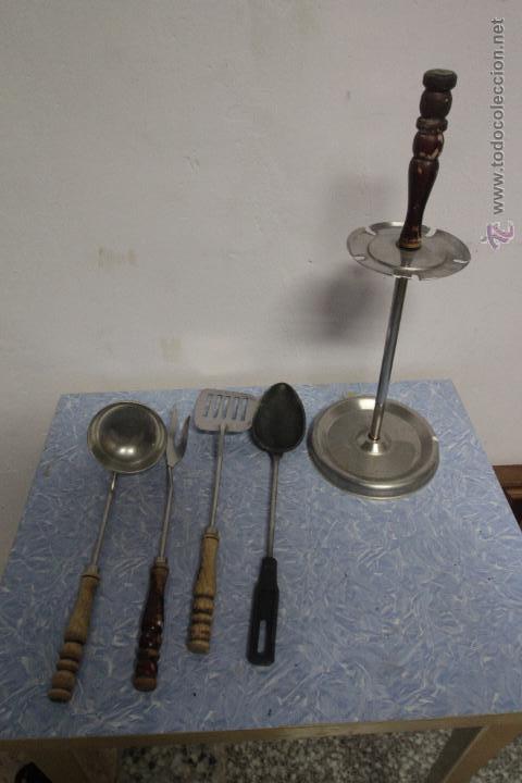 Segunda mano: UTILES DE COCINA CON SOPORTE - Foto 3