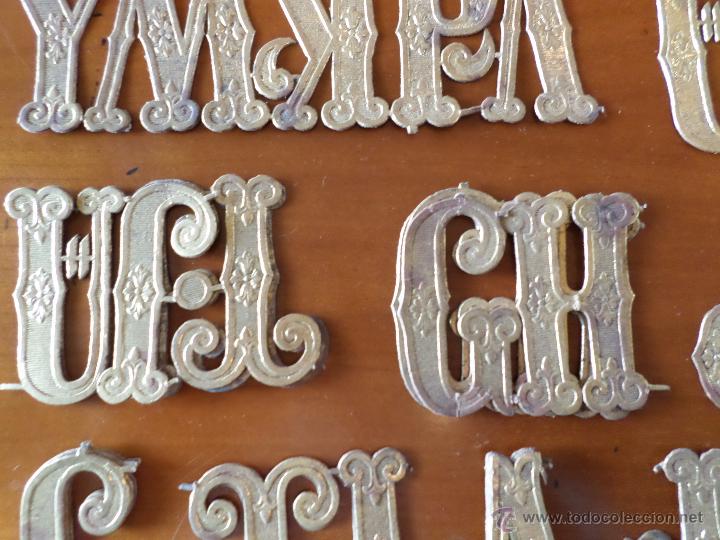Segunda mano: LETRAS DORADAS CARTON - Foto 2