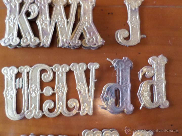 Segunda mano: LETRAS DORADAS CARTON - Foto 10