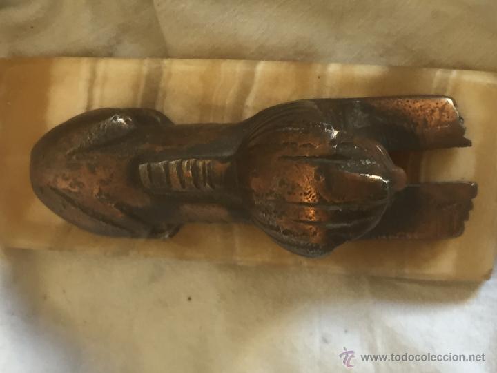 Segunda mano: FIGURA EGIPCIA SOBRE MARMOL DE BRONCE - Foto 4